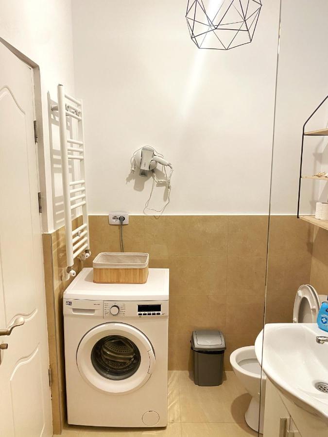 Royal Reed Apartments Năvodari Eksteriør billede